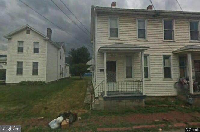 325 Springdale Street - Photo 1