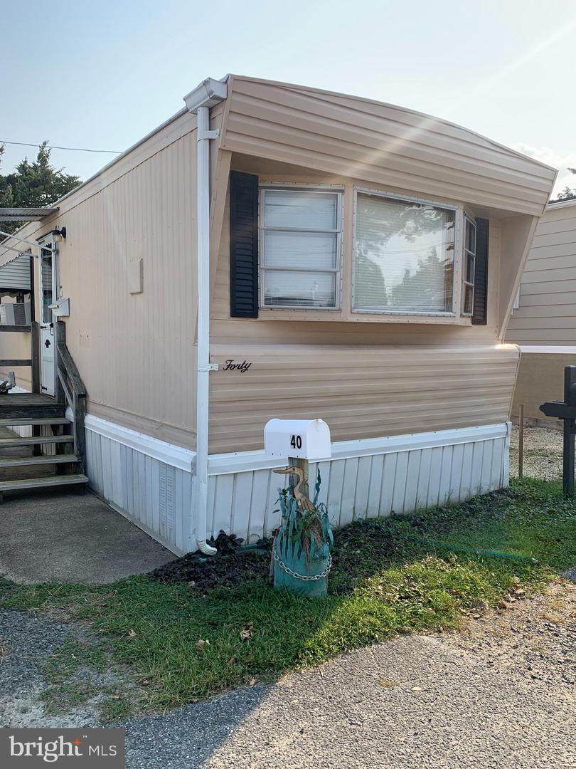 469 Green Street - Photo 1