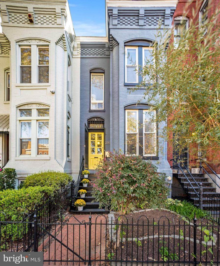 2215 13TH Street - Photo 1