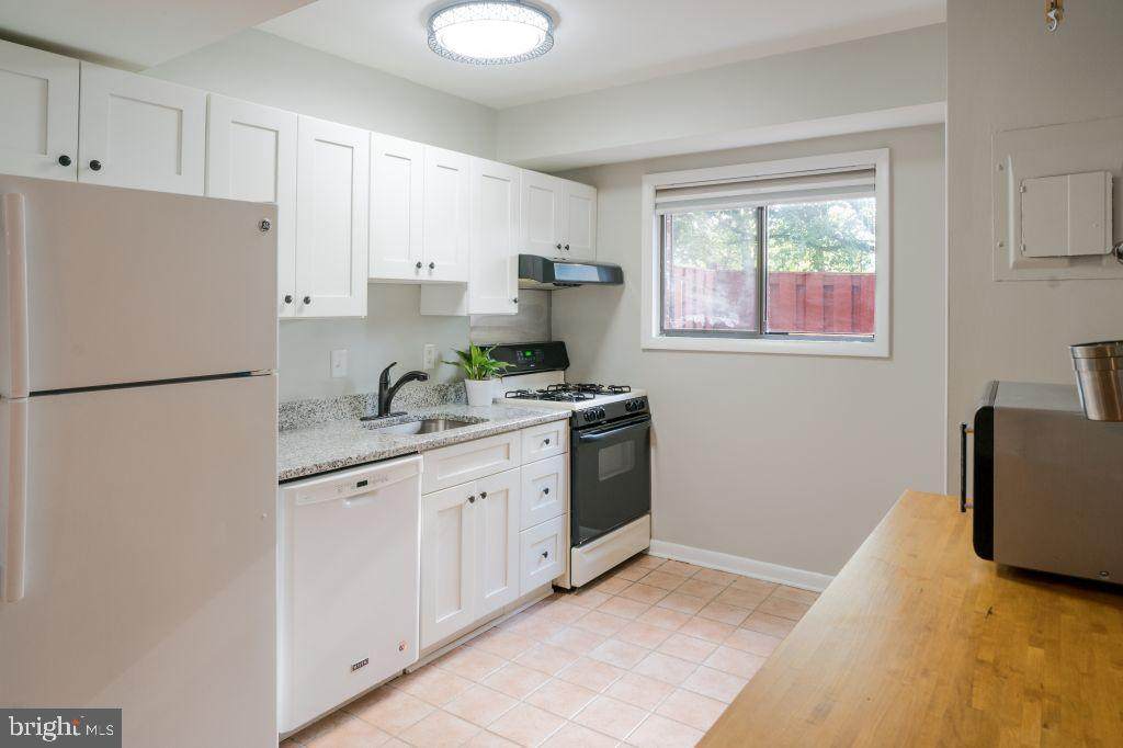 101 Skyhill Road - Photo 1