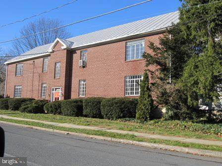 5 Maplewood Avenue - Photo 1