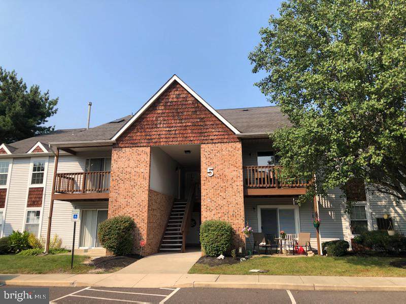55 Dover Ct - Photo 1