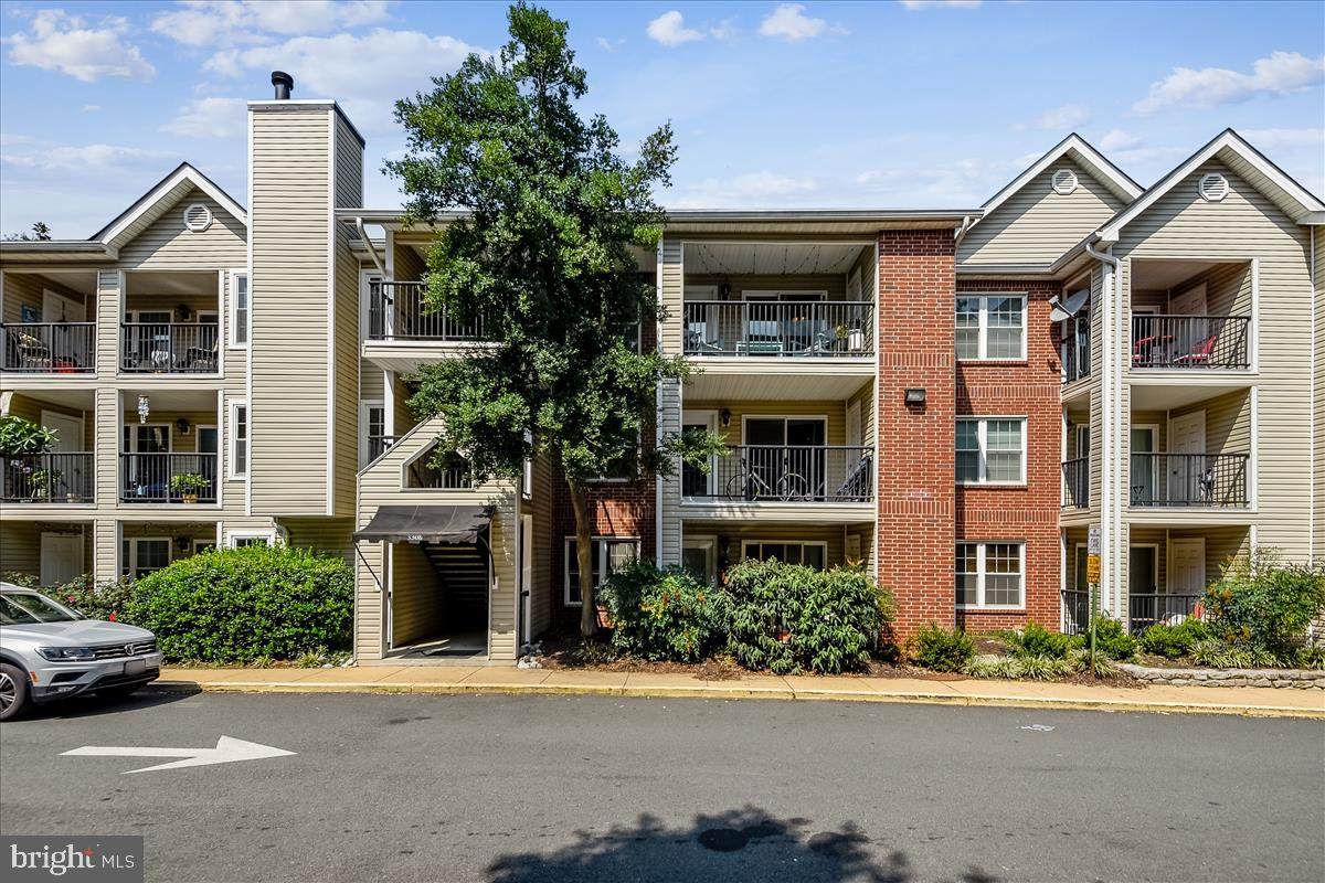 3308 Wyndham Circle - Photo 1