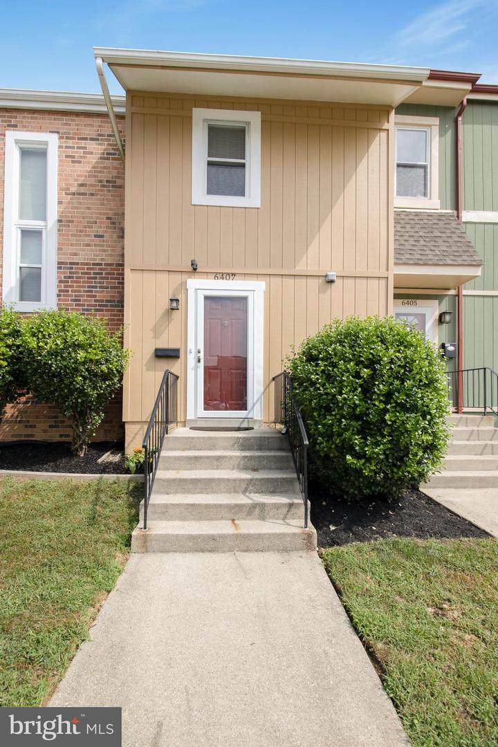 6407 Entwood Court - Photo 1
