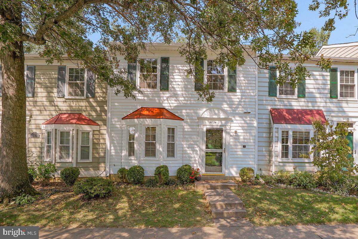 9824 Oakdale Woods Court - Photo 1