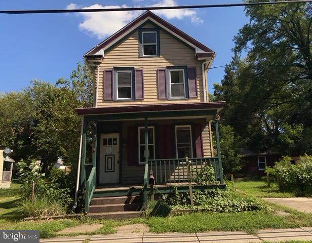344 Glover Street - Photo 1
