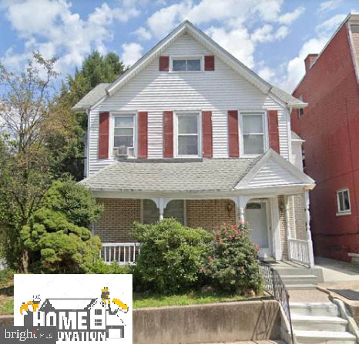 141 13TH Street - Photo 1