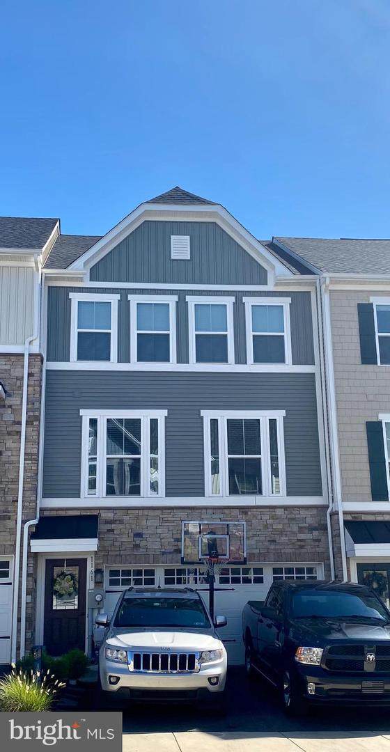 1161 Rosecroft Lane - Photo 1
