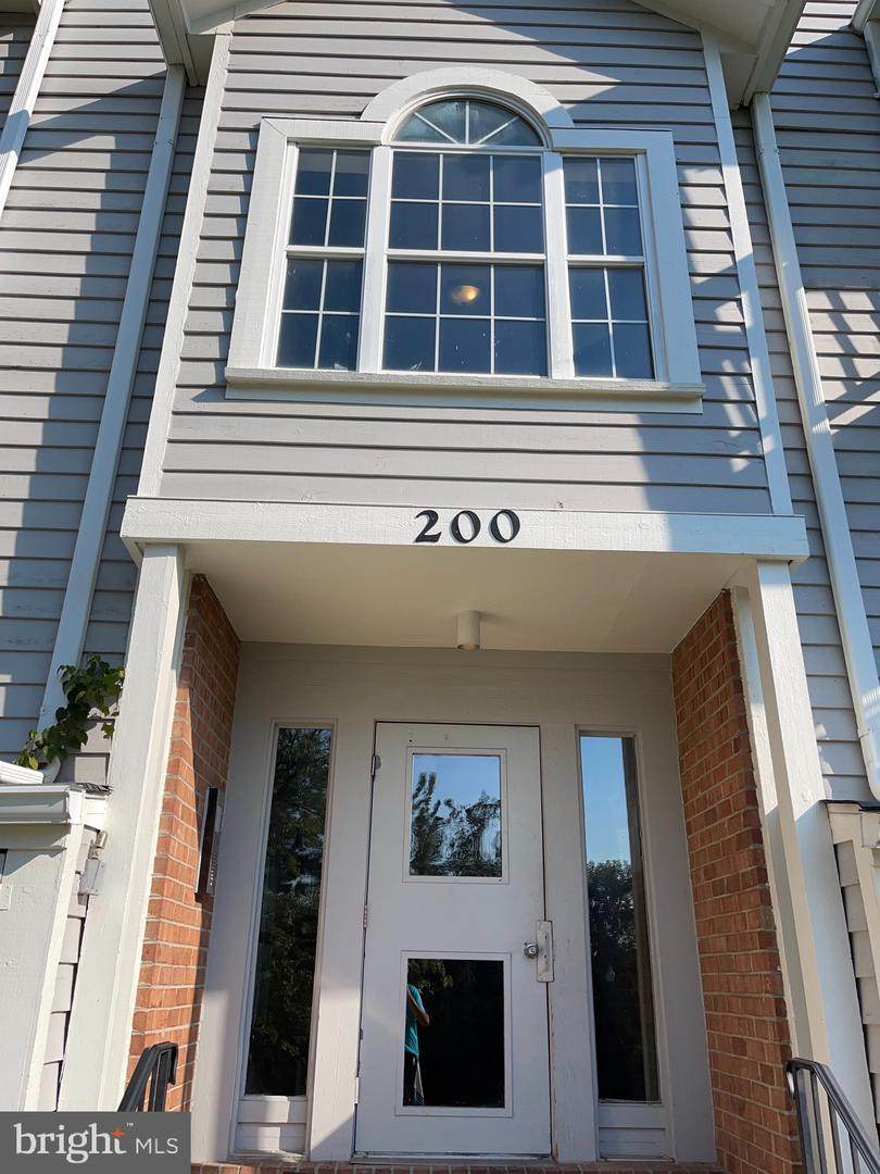 200 Spring Maiden Court - Photo 1