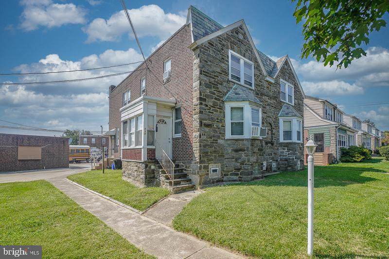 834 Levick Street - Photo 1