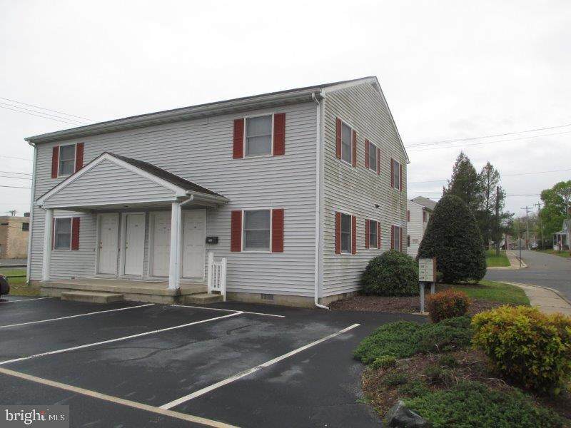 202 2ND Street - Photo 1