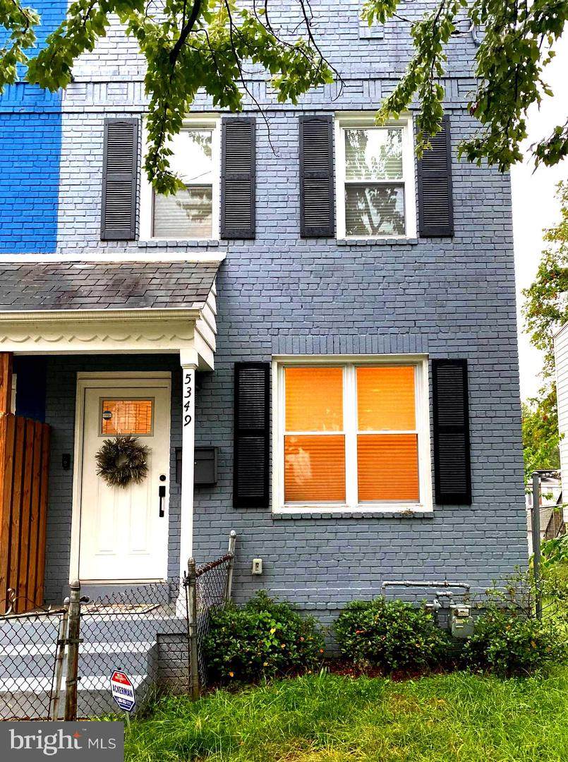 5349 Ames Street - Photo 1