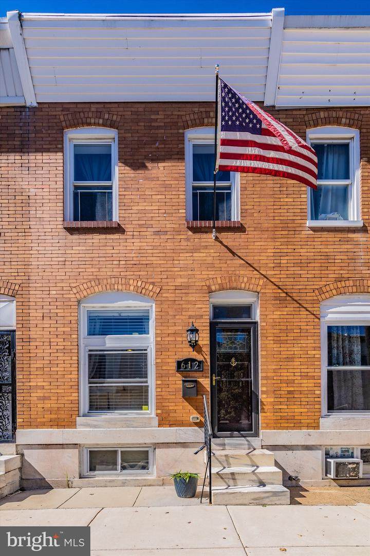 612 Newkirk Street - Photo 1