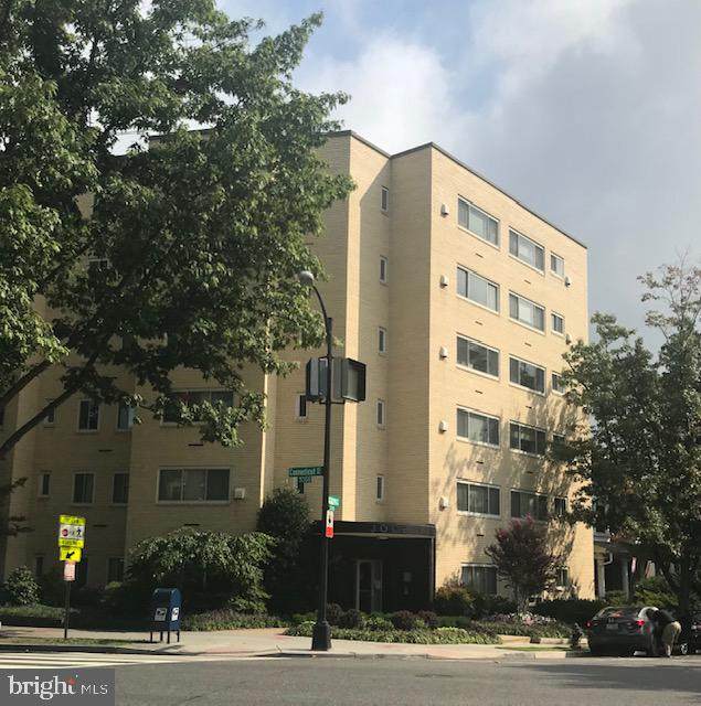 5315 Connecticut Avenue - Photo 1
