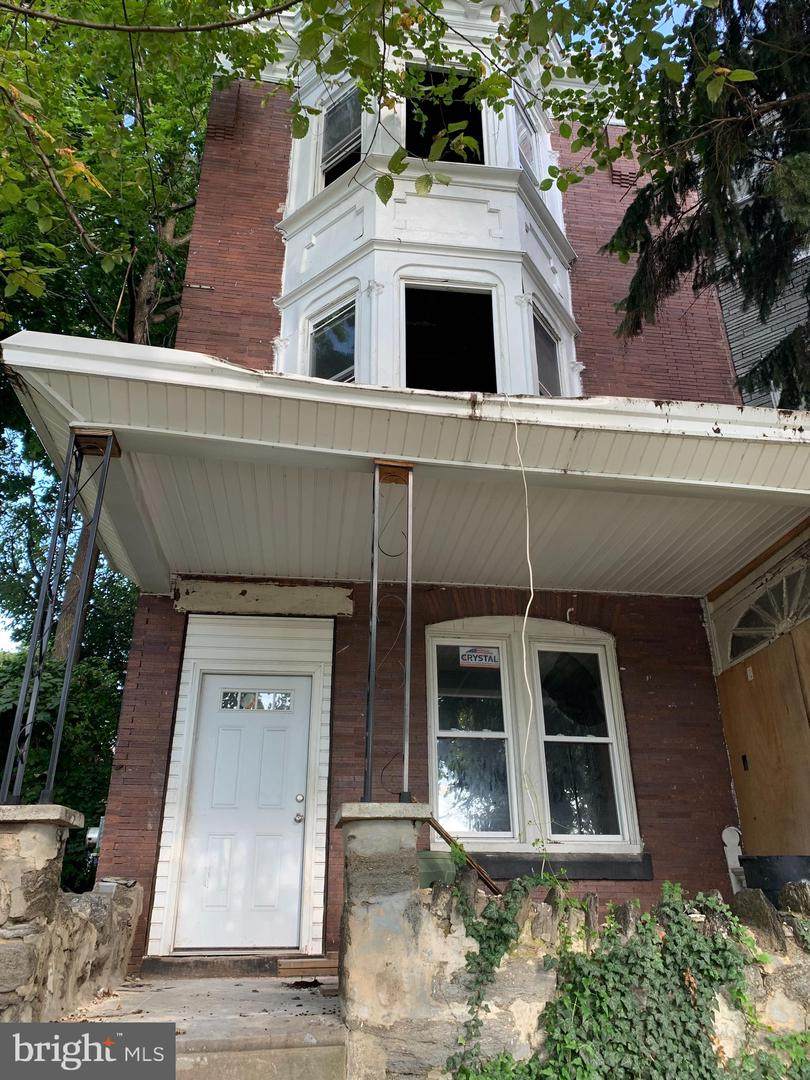 157 Apsley Street - Photo 1