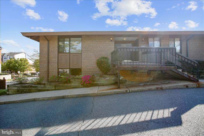 10500 Sager Avenue - Photo 1