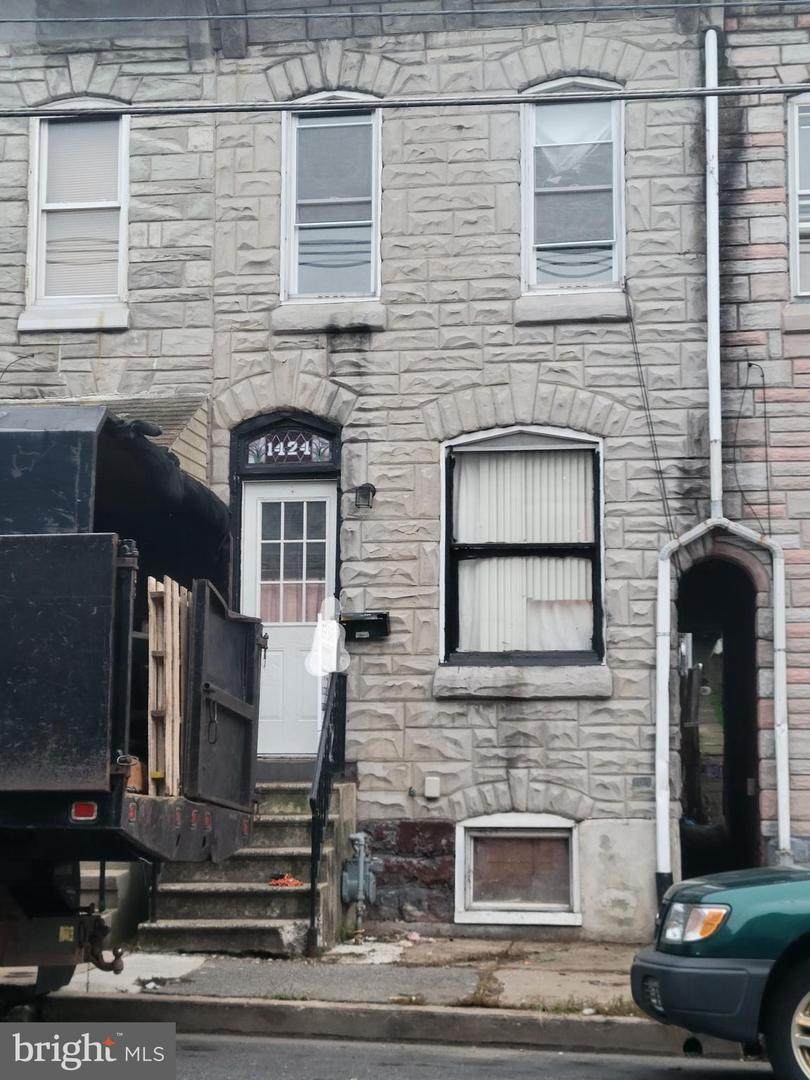 1424 Cotton Street - Photo 1