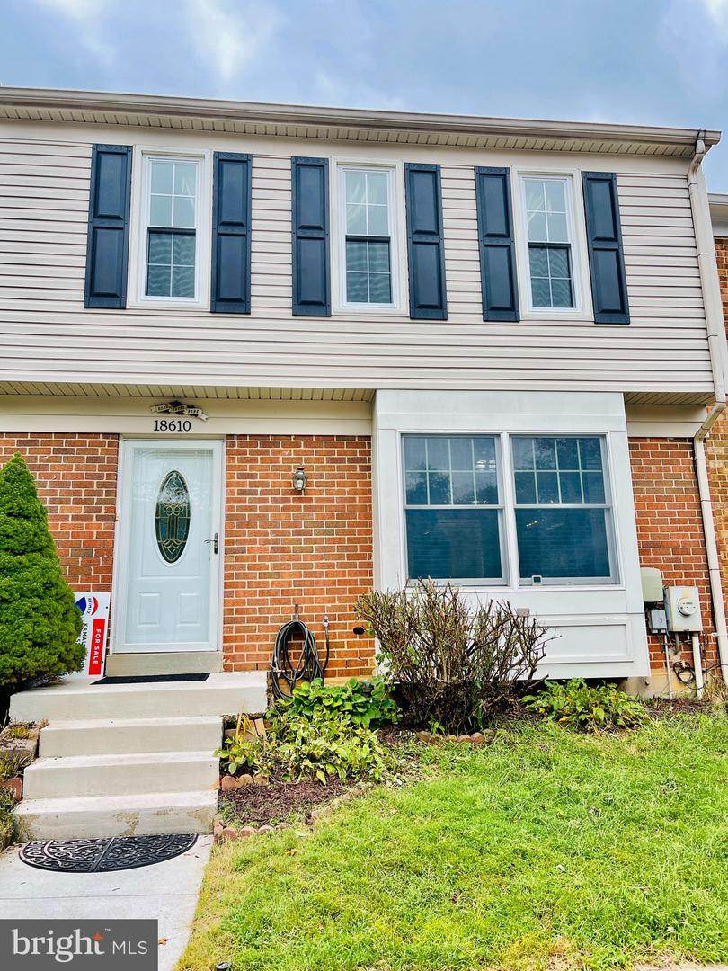 18610 Nuthatcher Lane - Photo 1