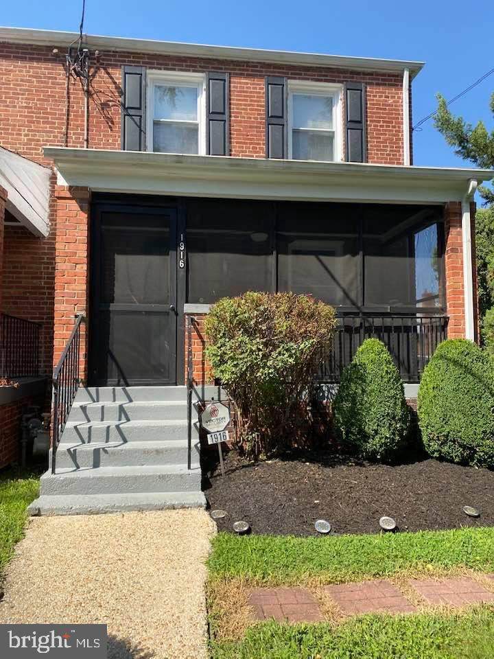 1916 S Street - Photo 1
