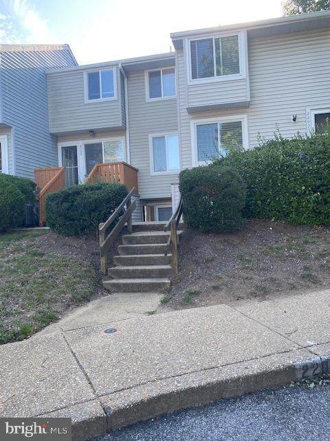 2201 Fendall Court - Photo 1