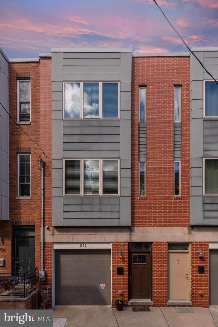 1134 Sydenham Street - Photo 1