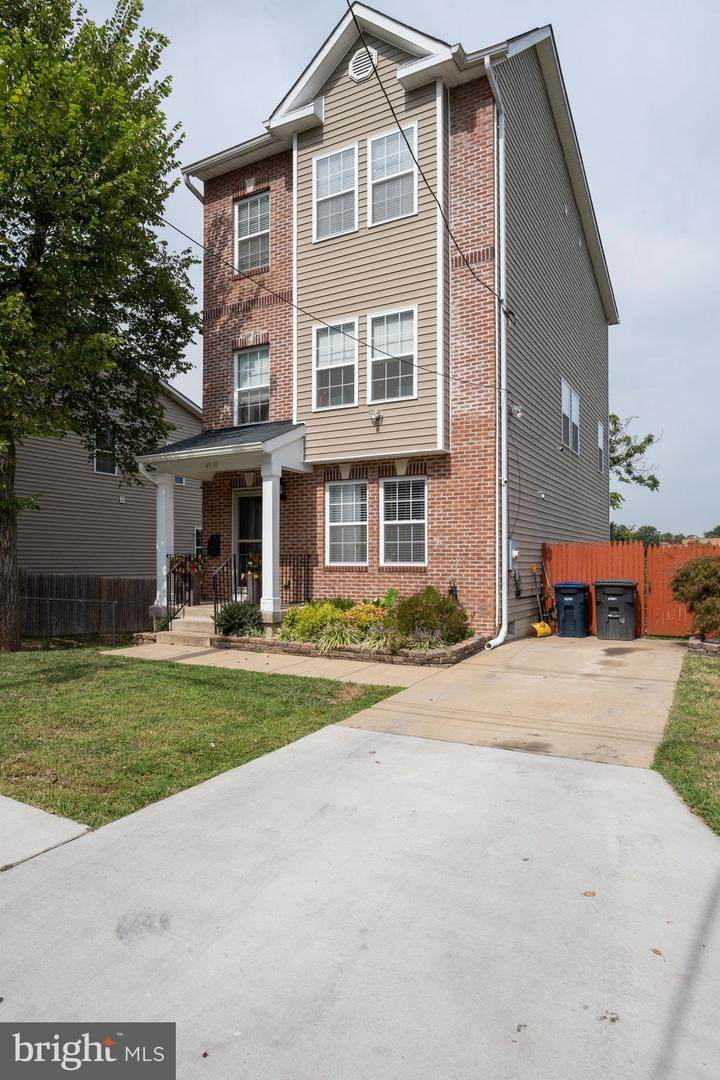 4930 Foote Street - Photo 1