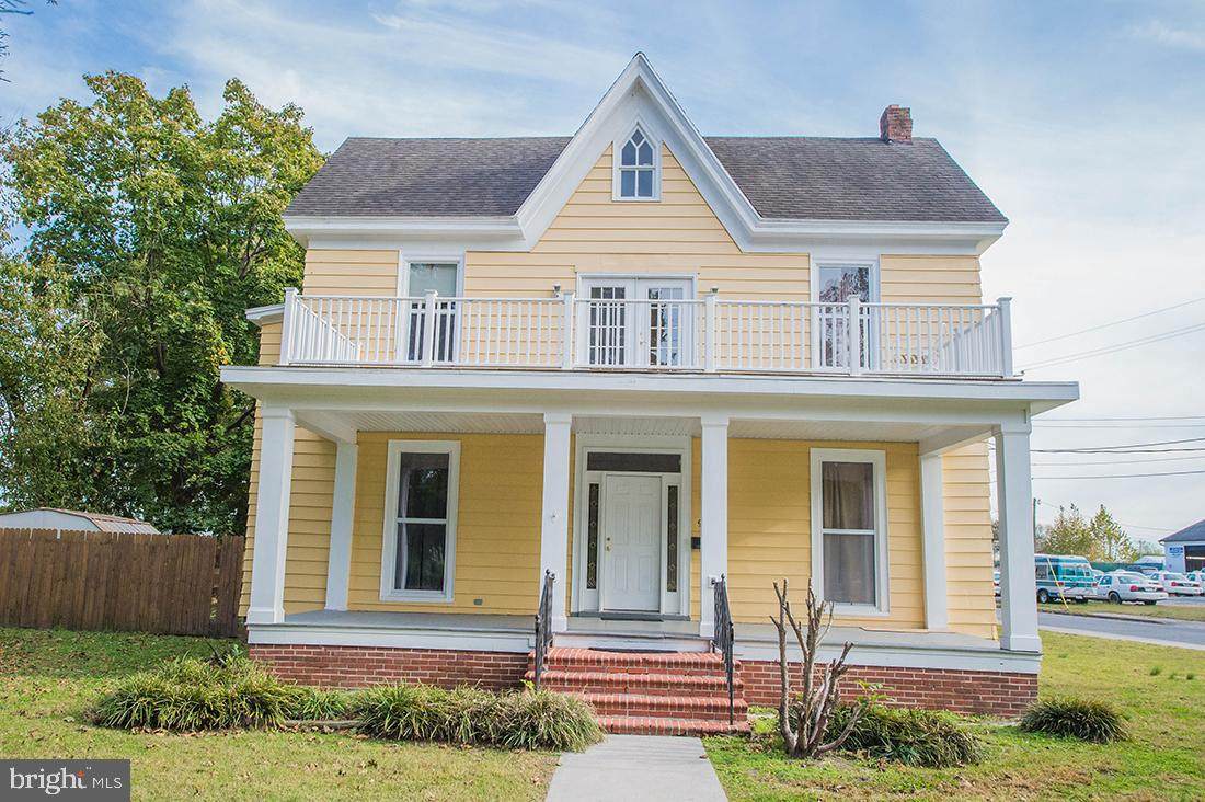 901 Division Street - Photo 1