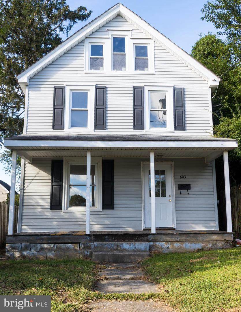 603 2ND Street - Photo 1