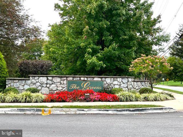326 Brandon Road - Photo 1