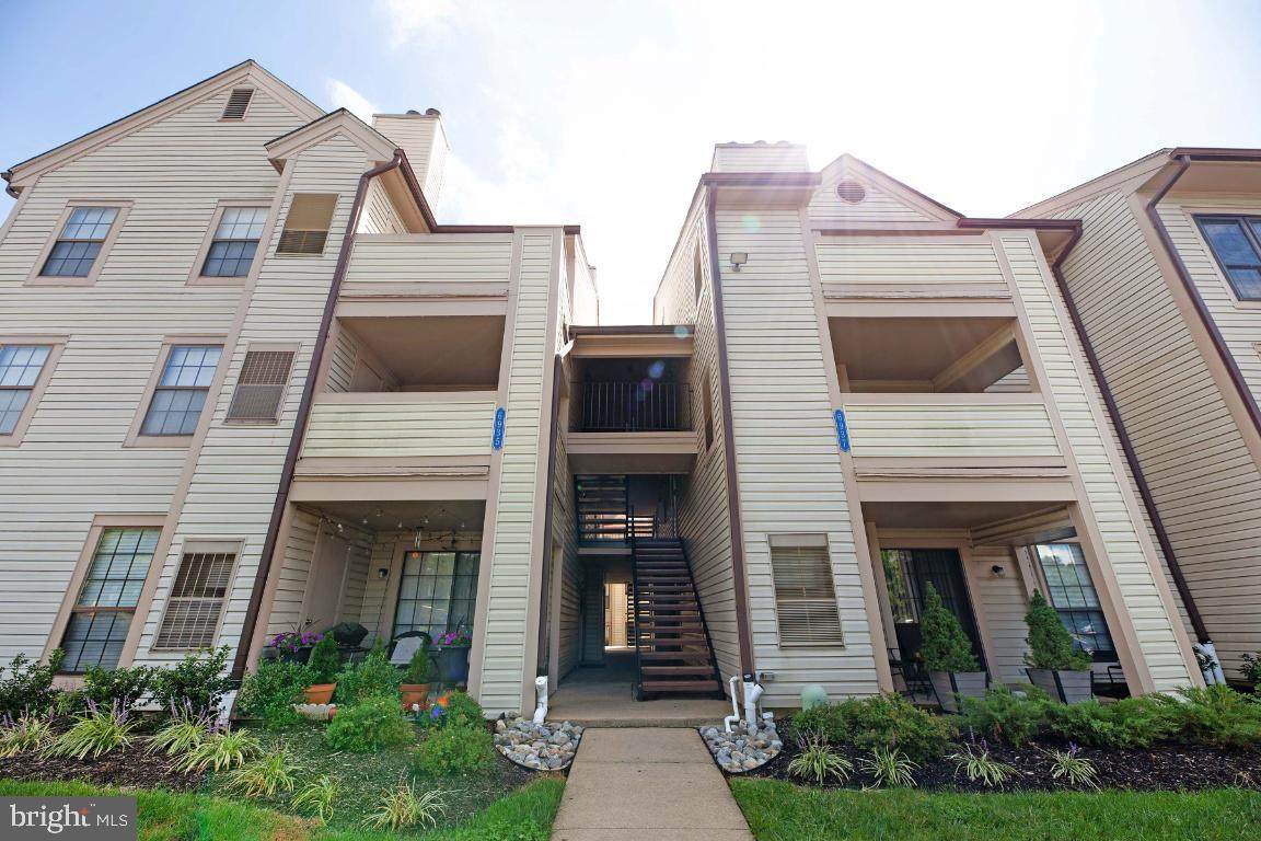 6935 Mary Caroline Circle - Photo 1