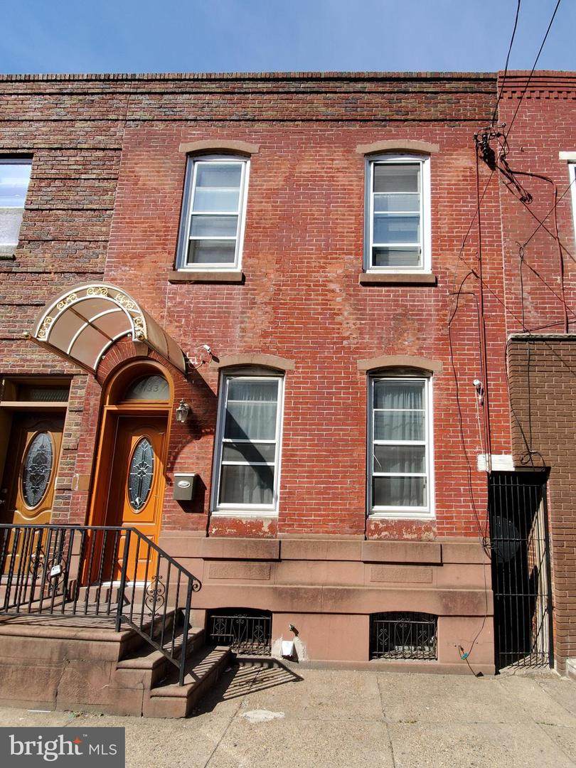 733 Wharton Street - Photo 1
