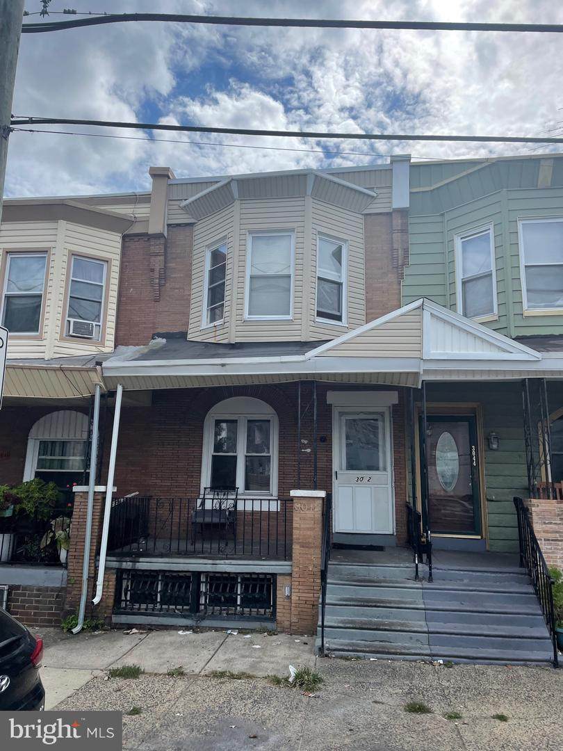 3042 Oxford Street - Photo 1