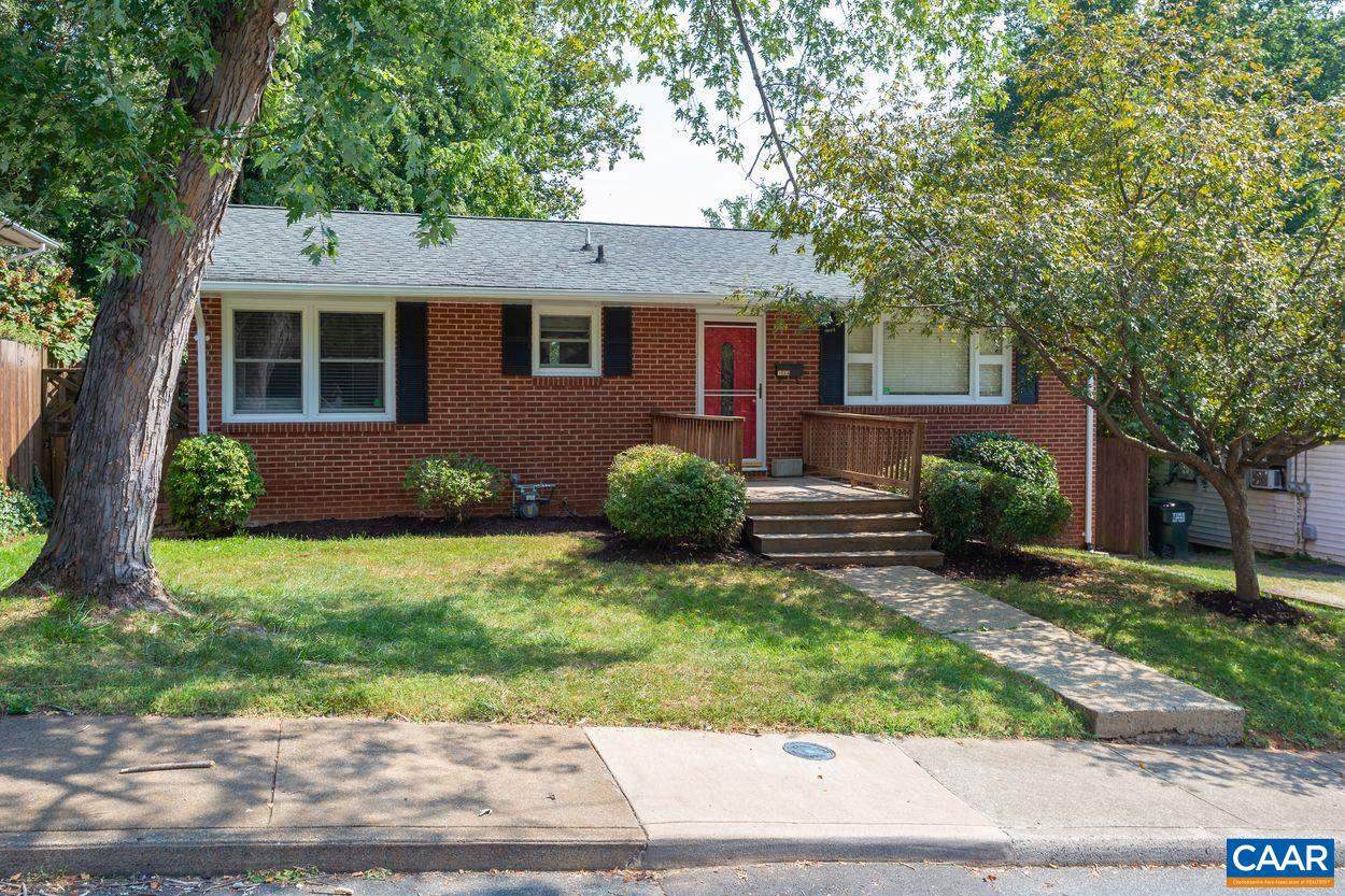 108 Baker St - Photo 1