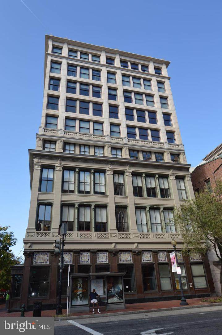 675 E - Photo 1