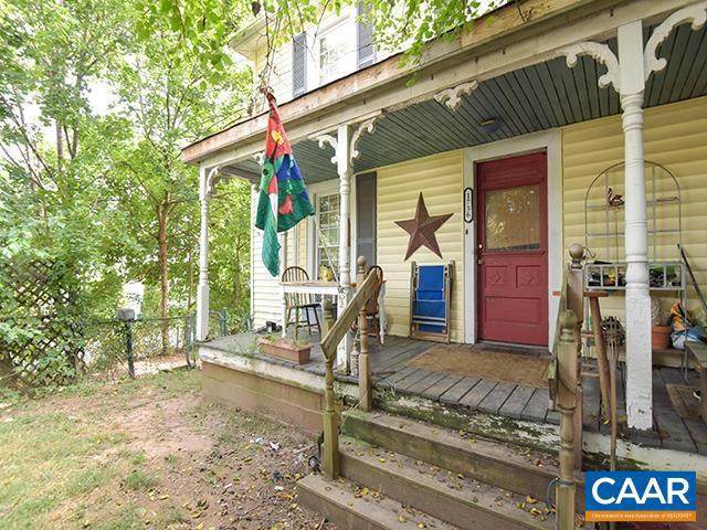 1736 Beverley St - Photo 1