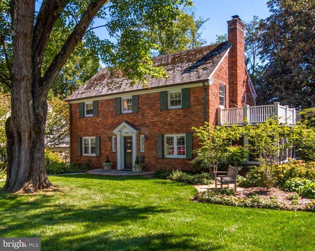 4326 Lorcom - Photo 1