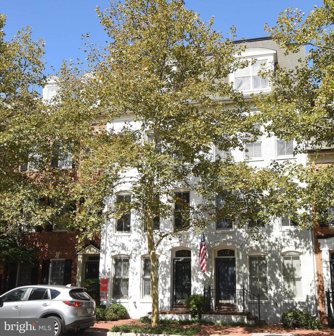 713 Carpenter Road - Photo 1