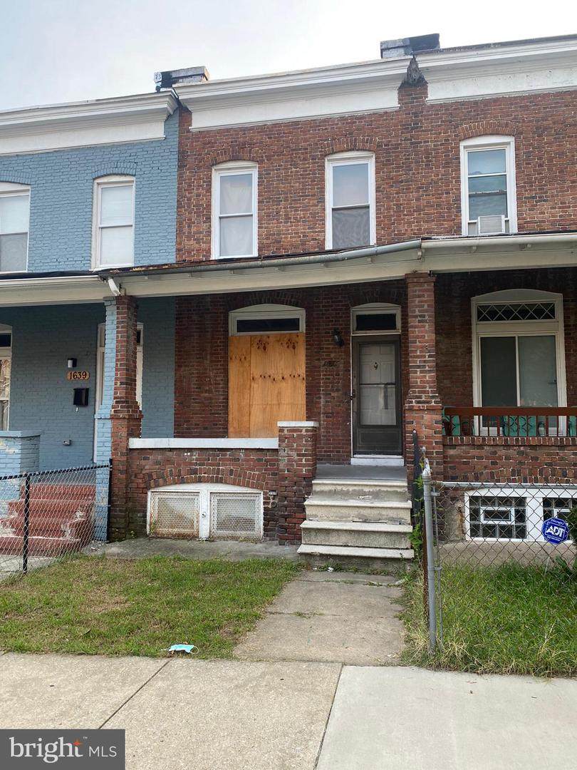 1637 Montpelier Street - Photo 1