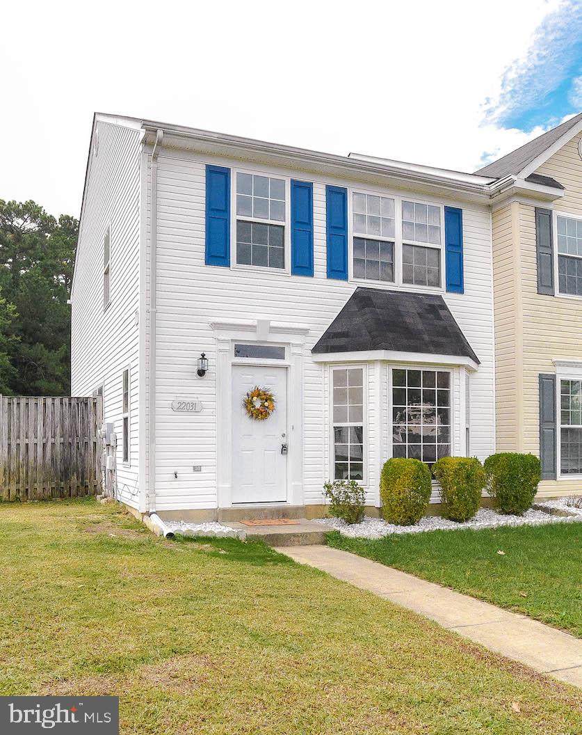 22031 Saint Johns Circle - Photo 1