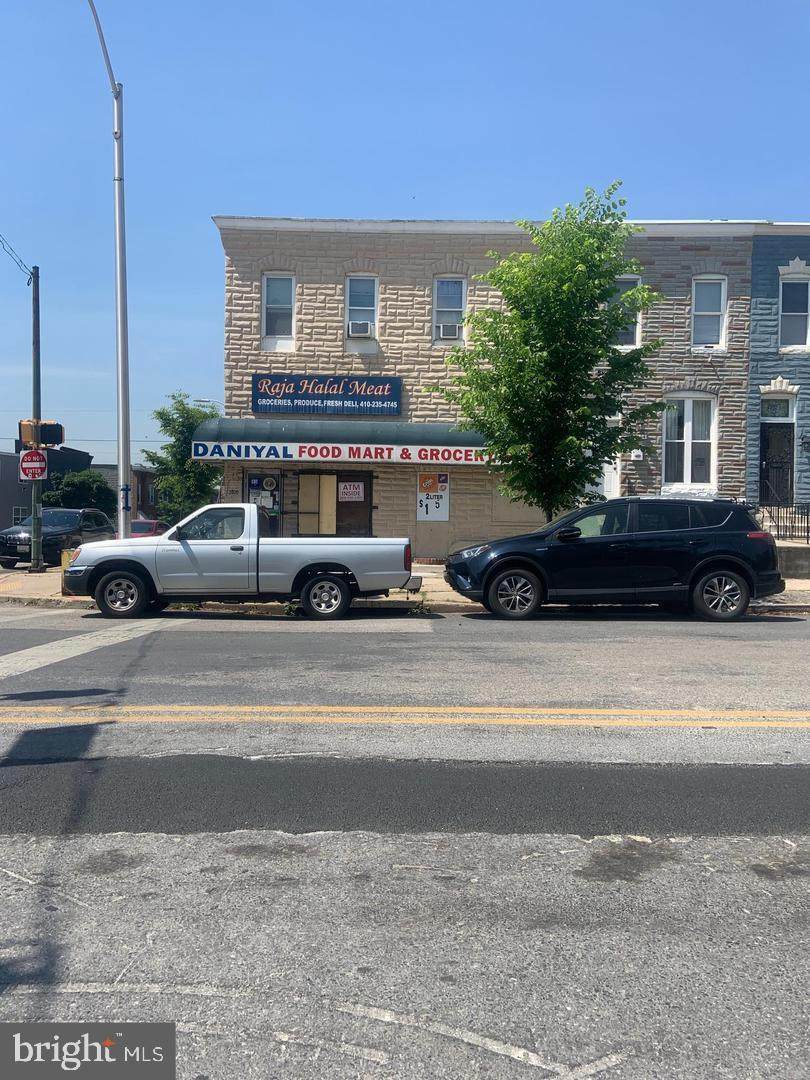 2800 Huntingdon Avenue - Photo 1