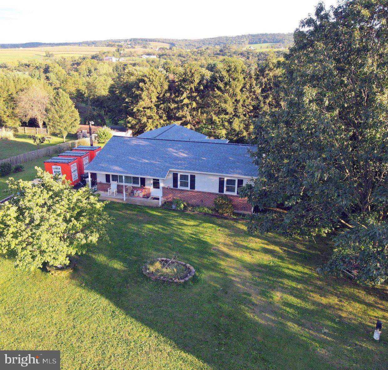 127 Bobbie Lane - Photo 1