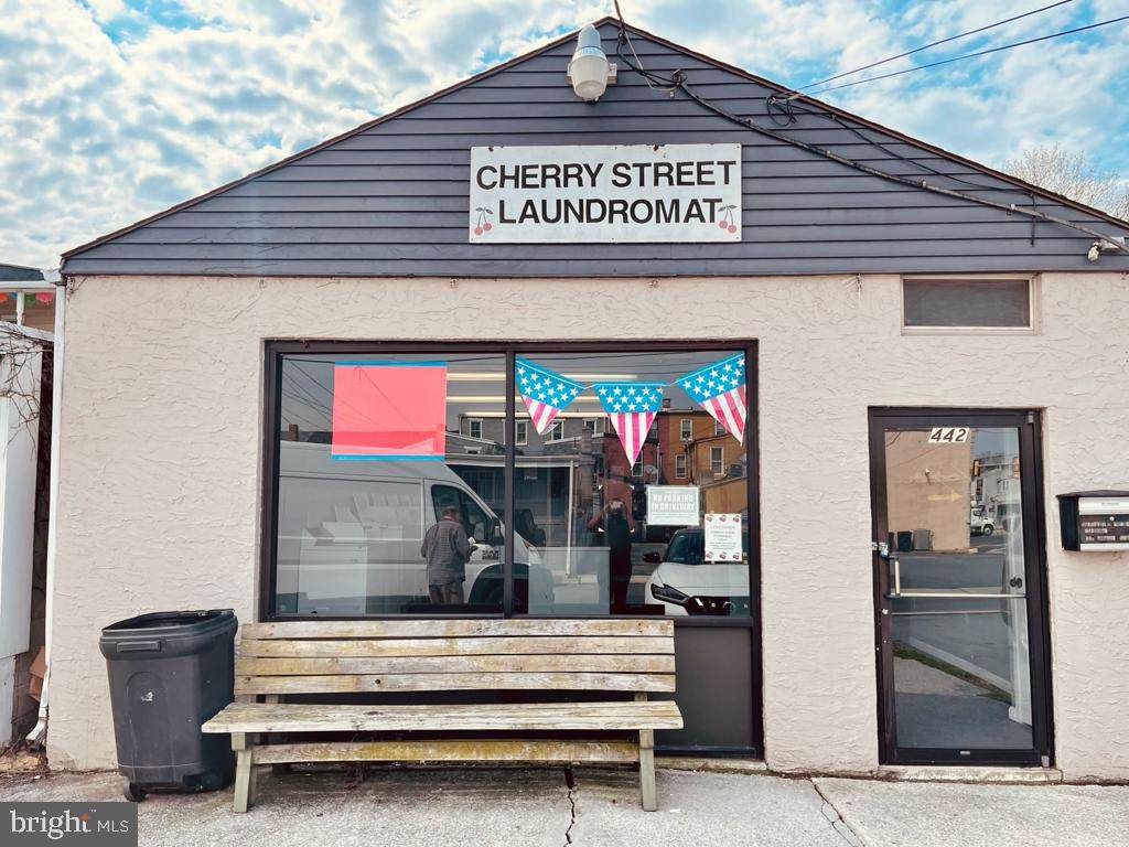 442 Cherry Street - Photo 1