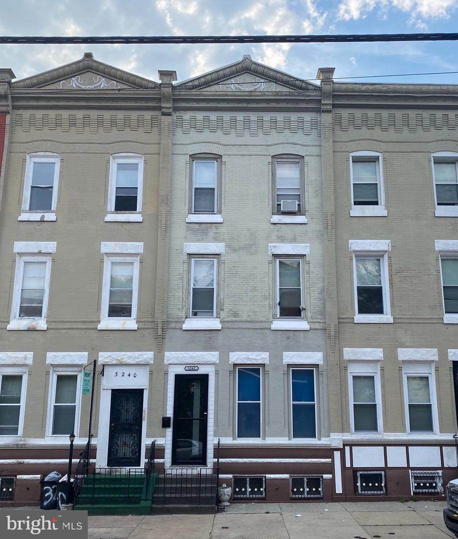 3242 15TH Street - Photo 1