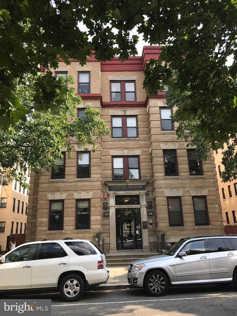 1440 W Street - Photo 1