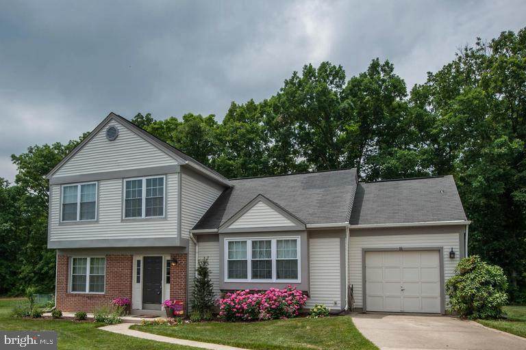 11 Brinks Court - Photo 1