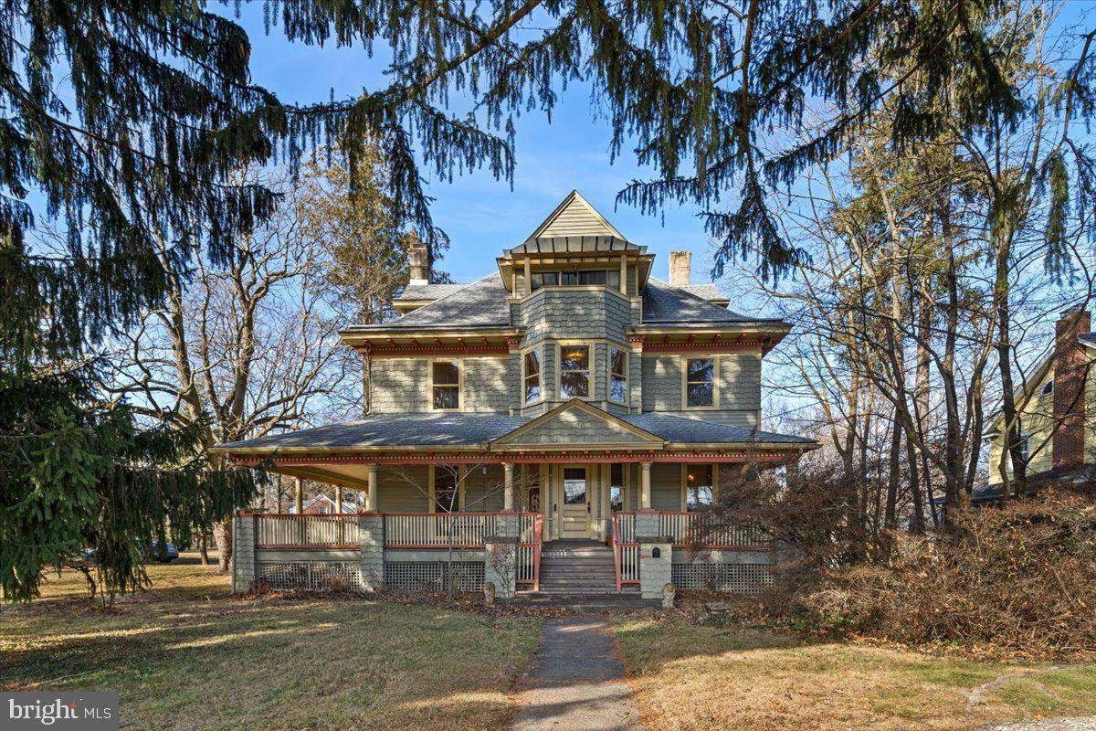 1601 Lawrence Road - Photo 1