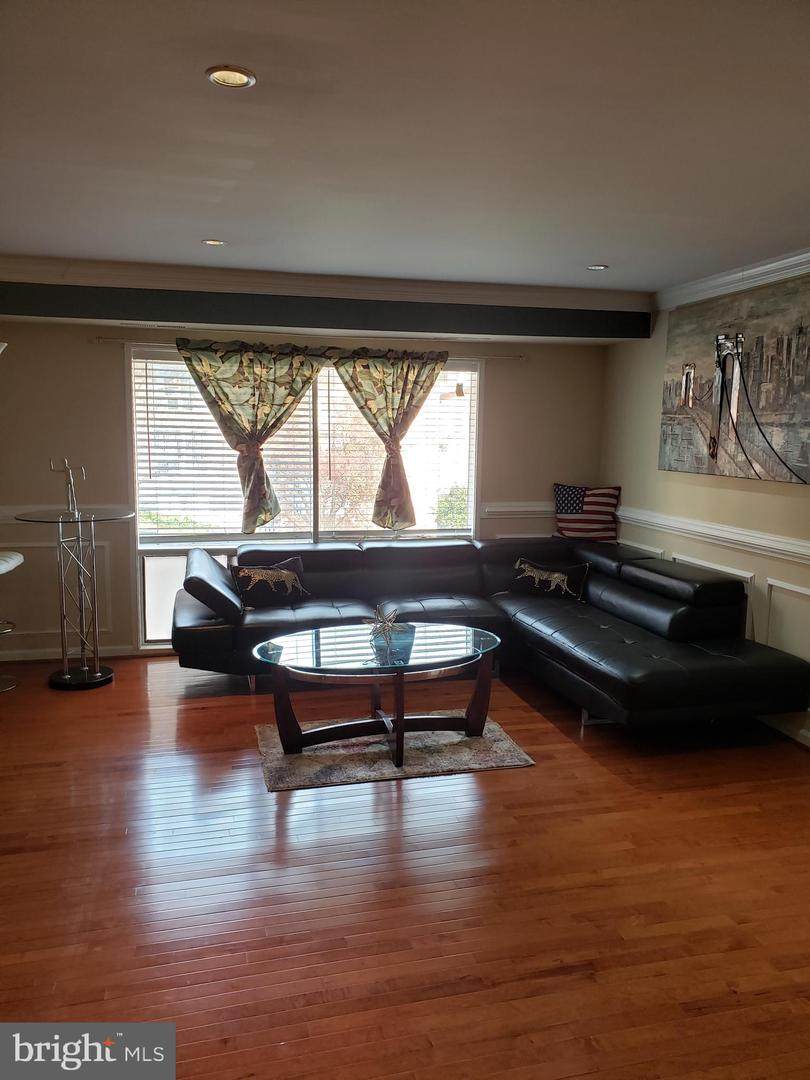 7336 Lee Highway - Photo 1