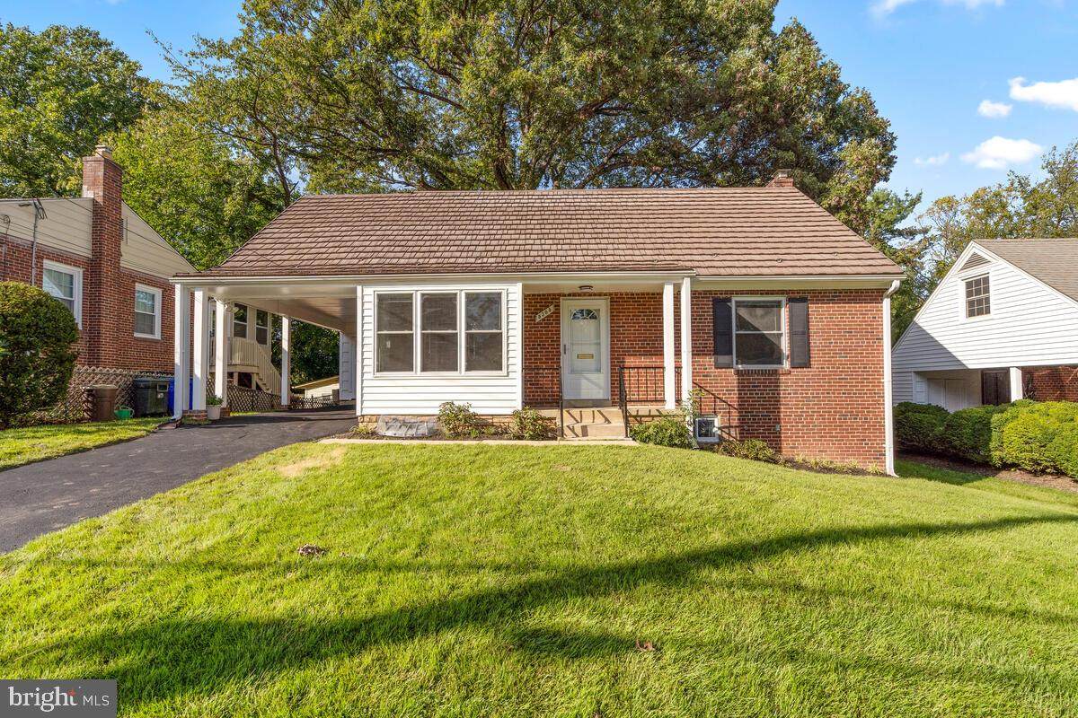5305 Flanders Avenue - Photo 1