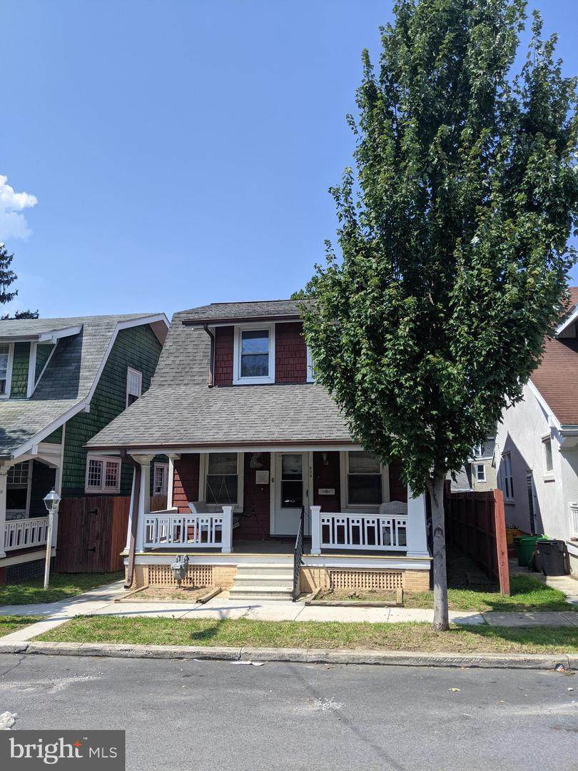 939 Wayne Avenue - Photo 1