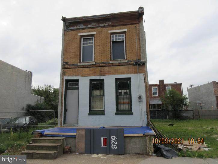 628 Bailey - Photo 1